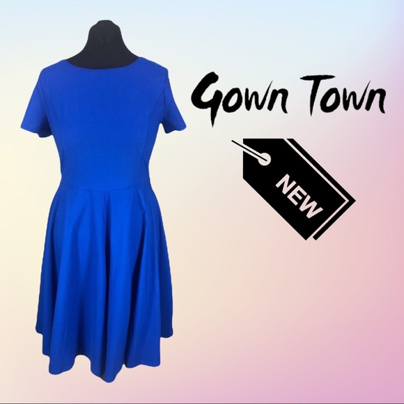 Gown Town Women's Blue Midi Dress - Picture 1 of 7